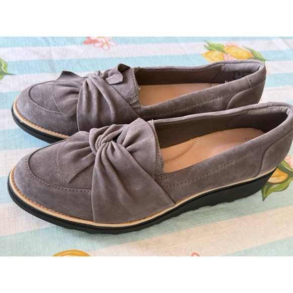 Clarks Shoes - Clarks Womens Sharon Dasher Loafer Size 11 Gray Suede Platform Wedge Shoe Bow